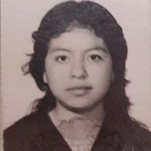 Meet your Posher, Elia